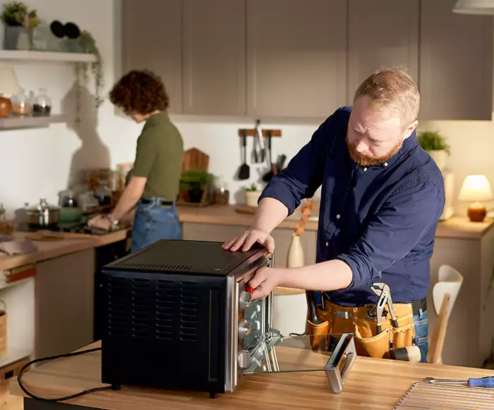 Top-Rated Oven Specialists: Your Certified Oven Repair Technician Crew in Fall River, MA